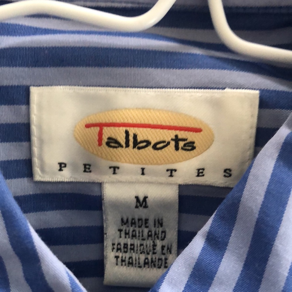 Talbots Blouse 💙 - Picture 3 of 4